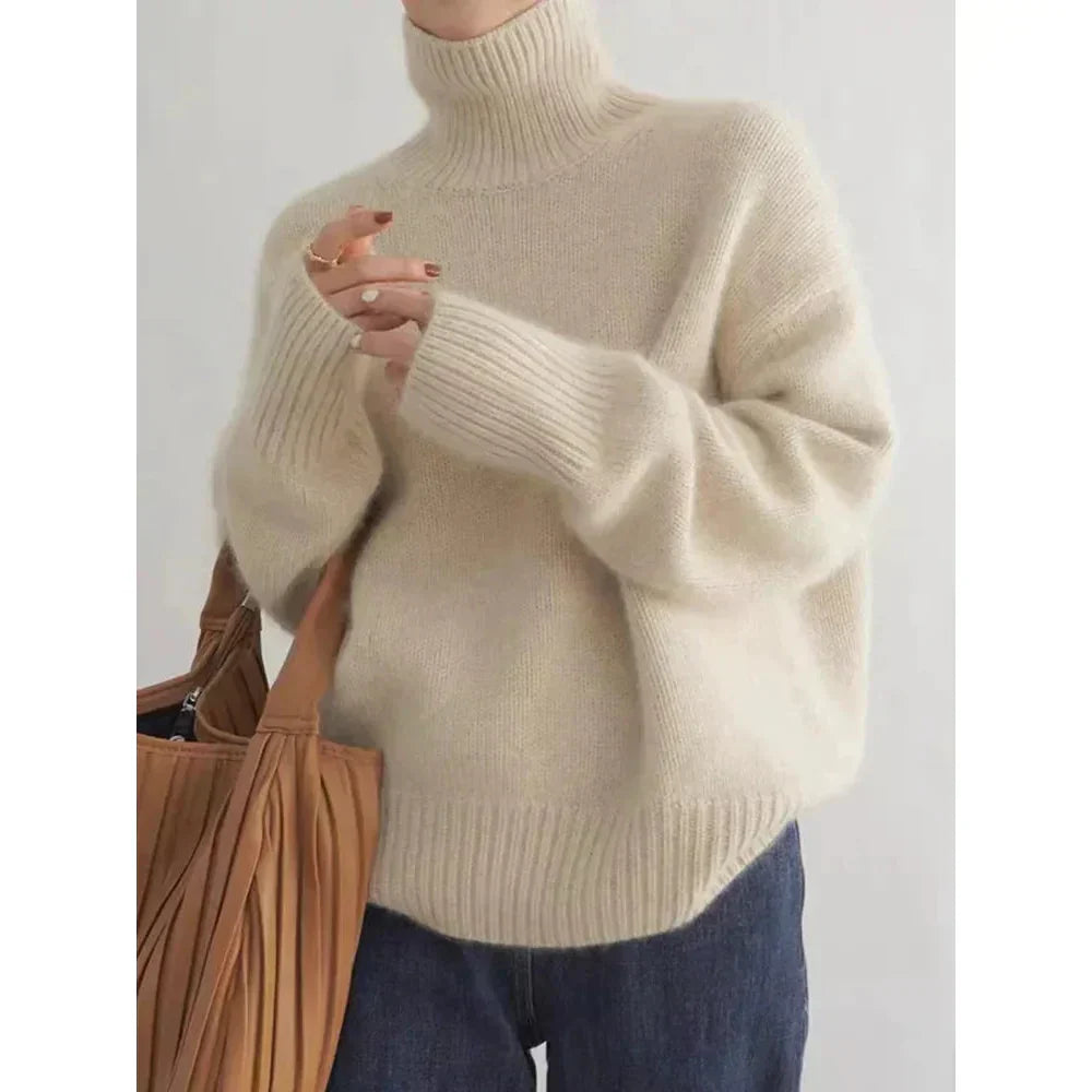 Elysea™ Elena | Stylish Turtleneck