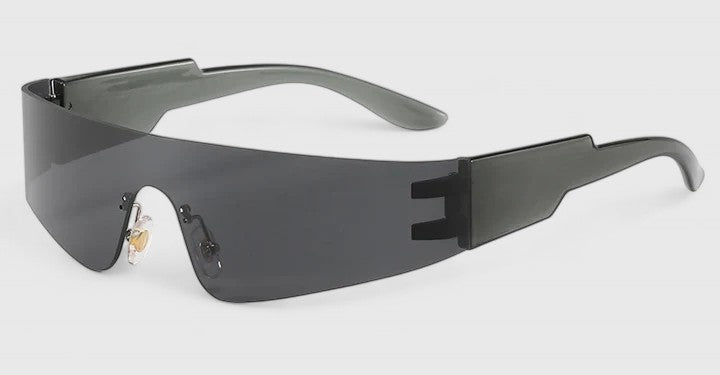 Elysea™ Skyllarr | Elegant Sunglasses