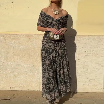 Elysea™ Luna - Elegant Dress With V-Neckline